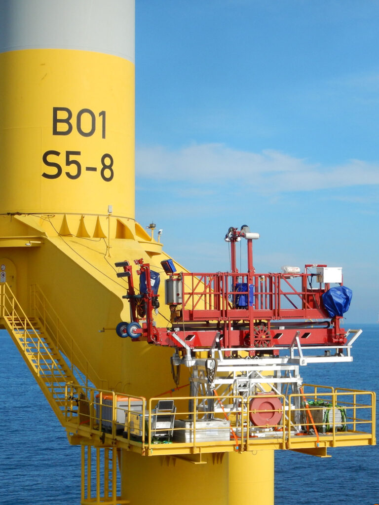 Uptower-Repairs-WTG-B01-Emden-Wind-Multiplikator